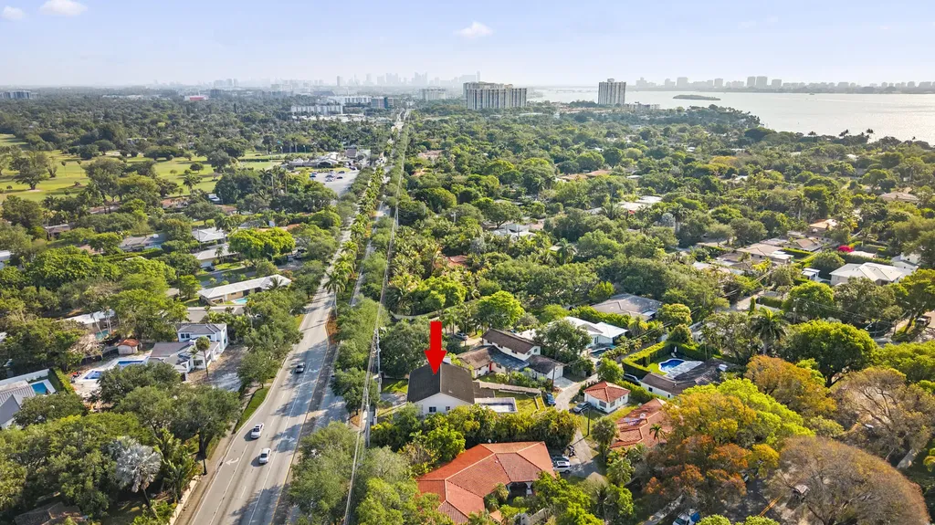 9655 Biscayne Boulevard Miami Shores FL 33138