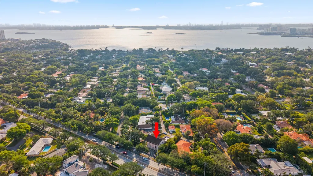9655 Biscayne Boulevard Miami Shores FL 33138