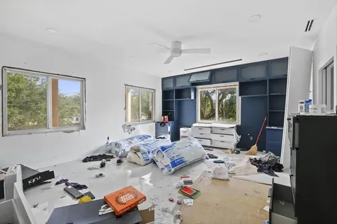 9655 Biscayne Boulevard Miami Shores FL 33138