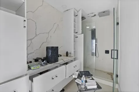 9655 Biscayne Boulevard Miami Shores FL 33138