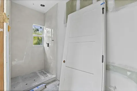 9655 Biscayne Boulevard Miami Shores FL 33138