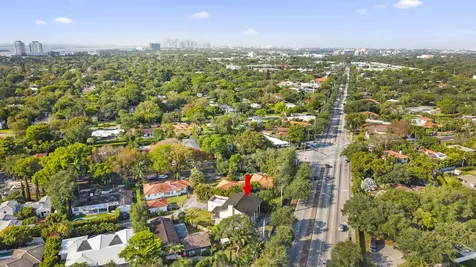 9655 Biscayne Boulevard Miami Shores FL 33138