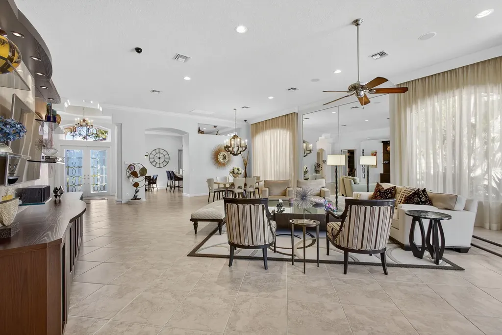 283 Porto Vecchio Way Palm Beach Gardens FL 33418