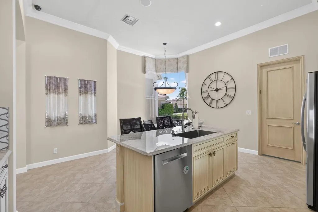 283 Porto Vecchio Way Palm Beach Gardens FL 33418