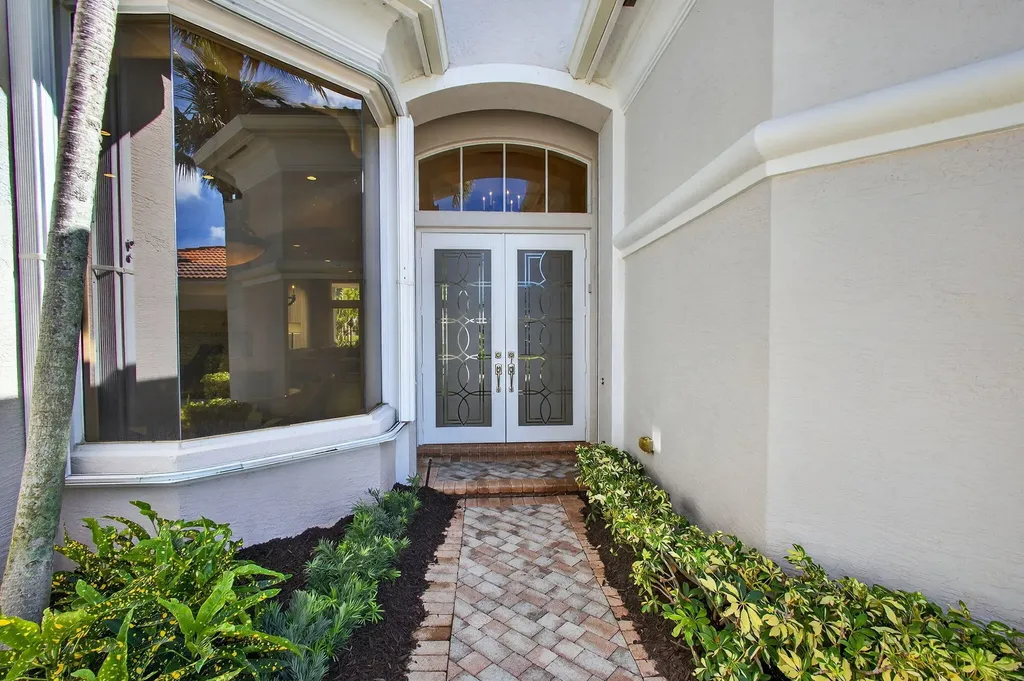 283 Porto Vecchio Way Palm Beach Gardens FL 33418