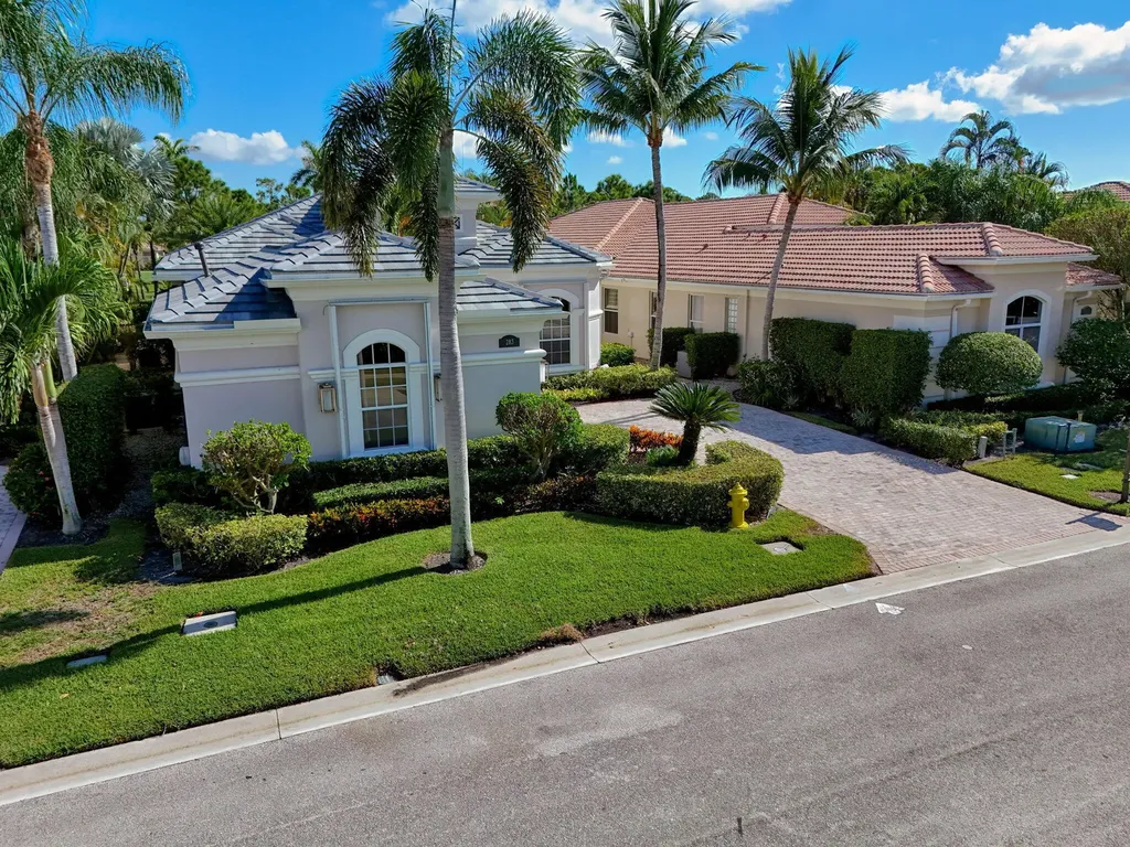 283 Porto Vecchio Way Palm Beach Gardens FL 33418