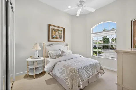 283 Porto Vecchio Way Palm Beach Gardens FL 33418