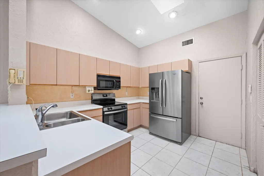 7844 Sailing Shores Terrace Boynton Beach FL 33437
