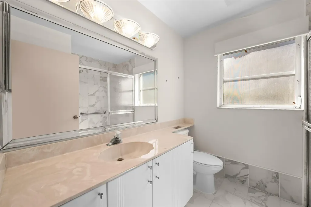 7844 Sailing Shores Terrace Boynton Beach FL 33437