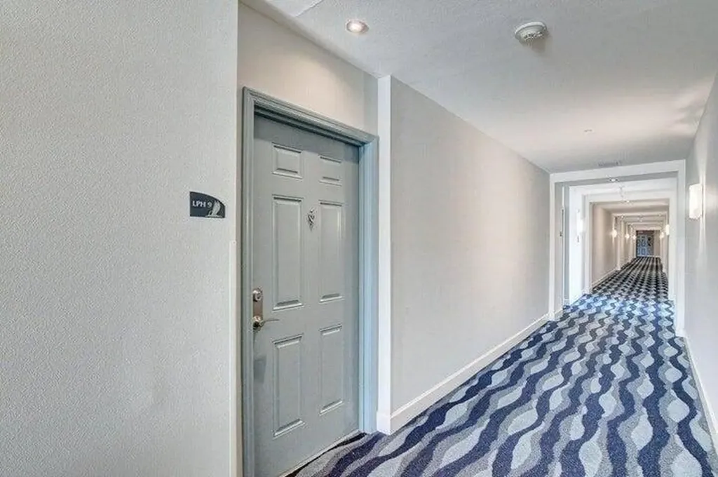 625 Casa Loma Boulevard Boynton Beach FL 33435