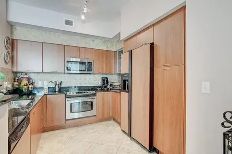625 Casa Loma Boulevard Boynton Beach FL 33435