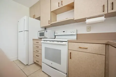 5205 NW 28th Avenue Tamarac FL 33309