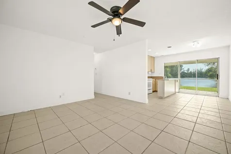 5205 NW 28th Avenue Tamarac FL 33309