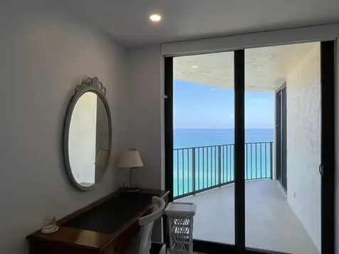 5420 N Ocean Drive Singer Island FL 33404
