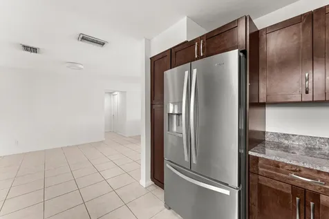 360 NE 23rd Way Boca Raton FL 33431