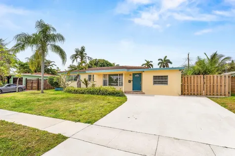 360 NE 23rd Way Boca Raton FL 33431