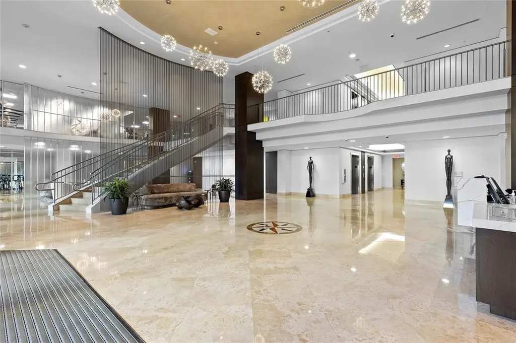 511 SE 5th Avenue Fort Lauderdale FL 33301