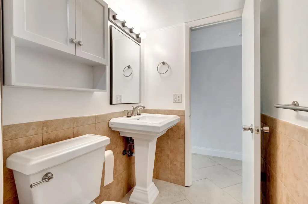 2395 Jaeger Drive Delray Beach FL 33444