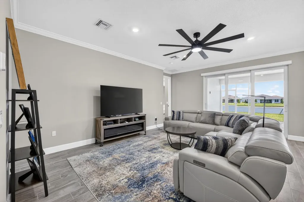 13994 SW Gingerline Drive Port St Lucie FL 34987