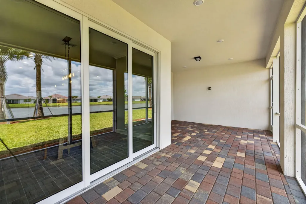 13994 SW Gingerline Drive Port St Lucie FL 34987
