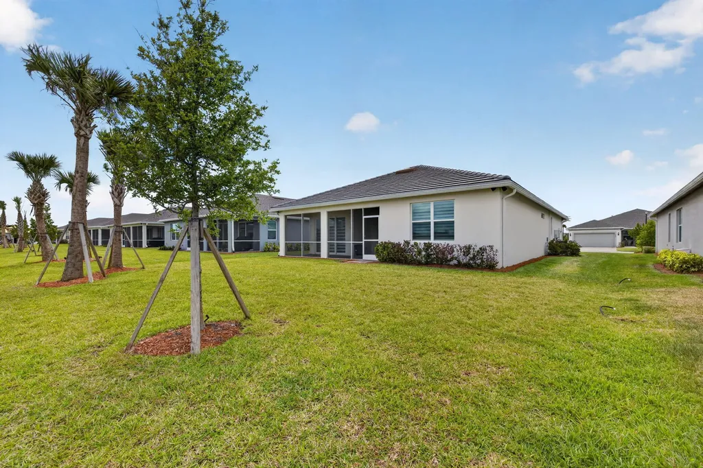 13994 SW Gingerline Drive Port St Lucie FL 34987