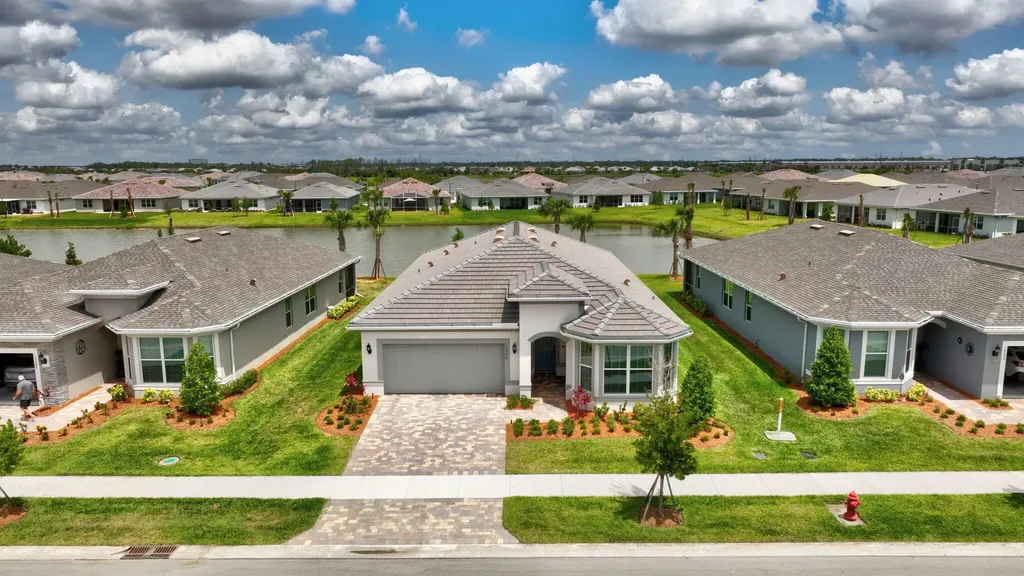 13994 SW Gingerline Drive Port St Lucie FL 34987