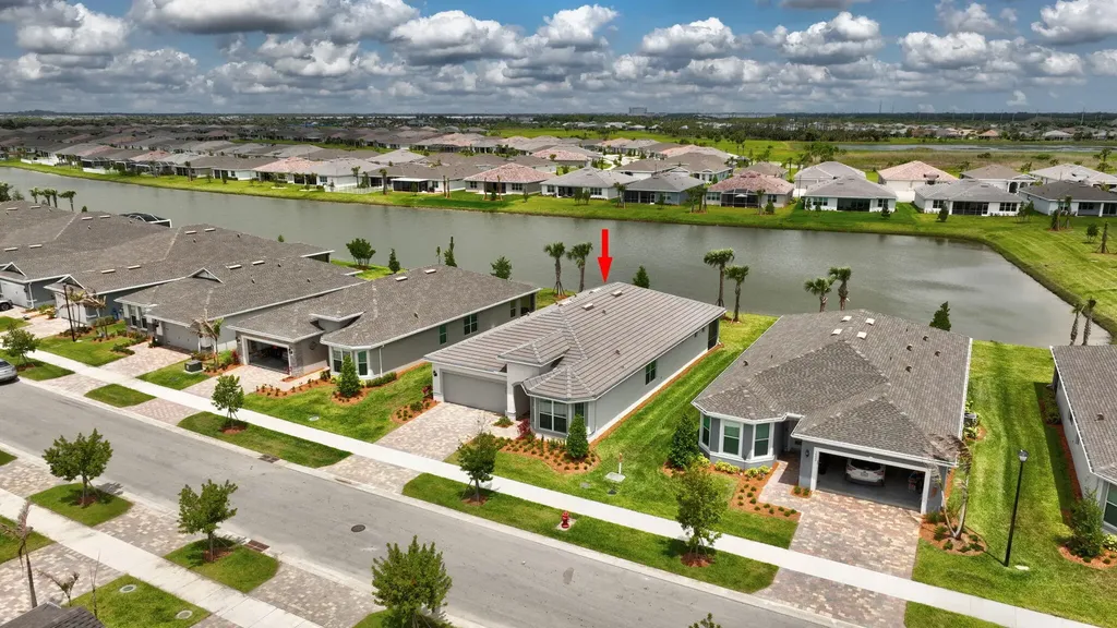 13994 SW Gingerline Drive Port St Lucie FL 34987