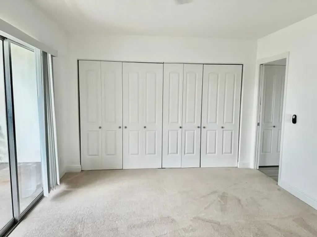 251 Brighton F Boca Raton FL 33434