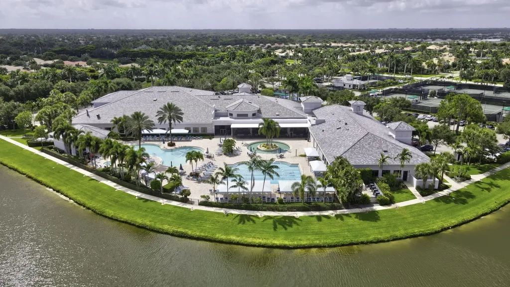 10825 Leaf Bridge Way Boynton Beach FL 33473