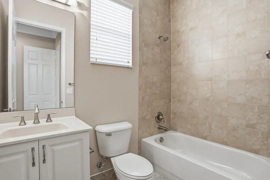 10825 Leaf Bridge Way Boynton Beach FL 33473