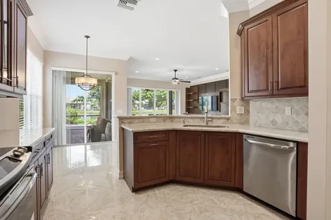 10825 Leaf Bridge Way Boynton Beach FL 33473