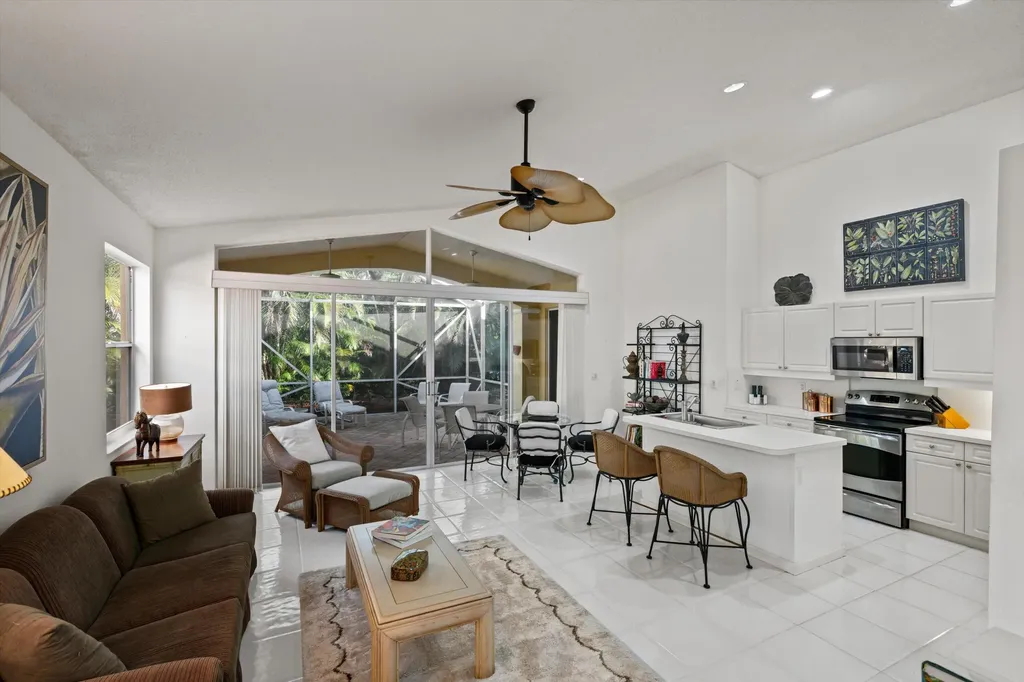 4362 Kensington Park Way Lake Worth FL 33449