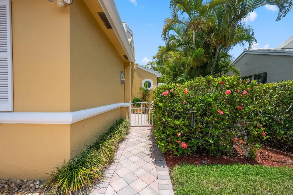 4362 Kensington Park Way Lake Worth FL 33449