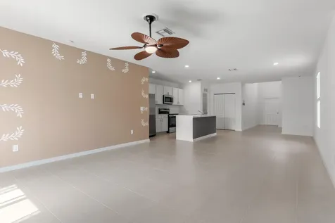 2405 88th Avenue Vero Beach FL 32966