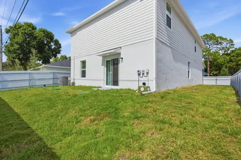 2405 88th Avenue Vero Beach FL 32966