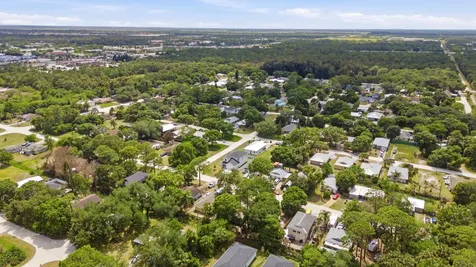 2405 88th Avenue Vero Beach FL 32966
