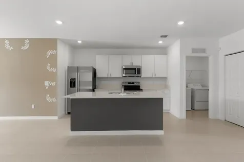 2405 88th Avenue Vero Beach FL 32966