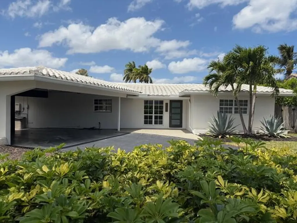 2083 NE 54th Court Fort Lauderdale FL 33308