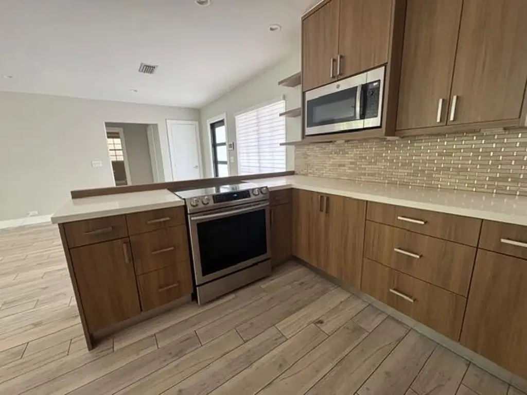 2083 NE 54th Court Fort Lauderdale FL 33308