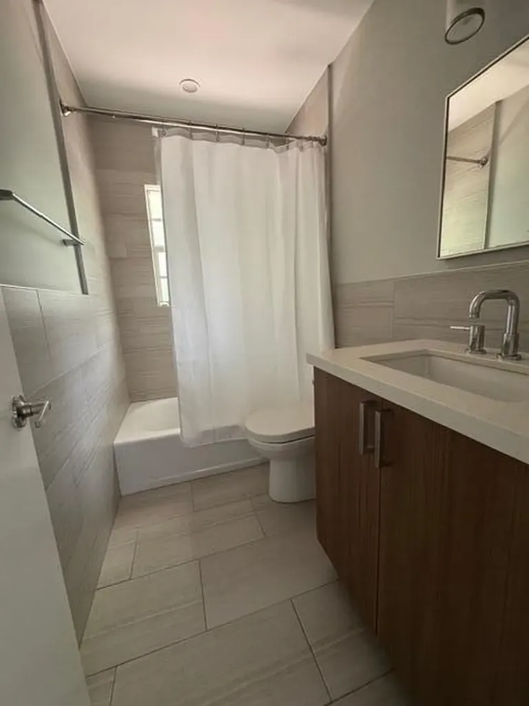 2083 NE 54th Court Fort Lauderdale FL 33308