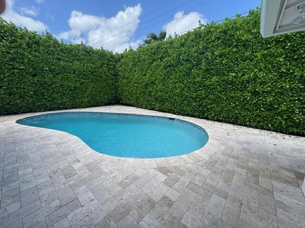 2083 NE 54th Court Fort Lauderdale FL 33308