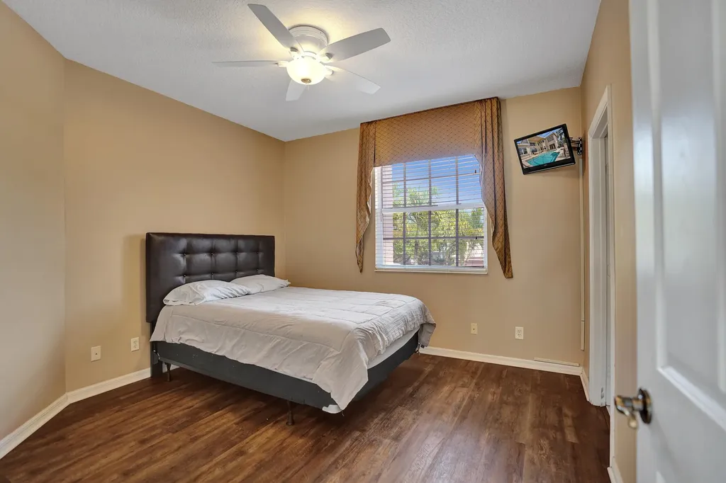 7347 Denicola Lane Lake Worth FL 33467