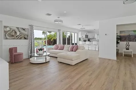 3705 Garden Lane Miramar FL 33023