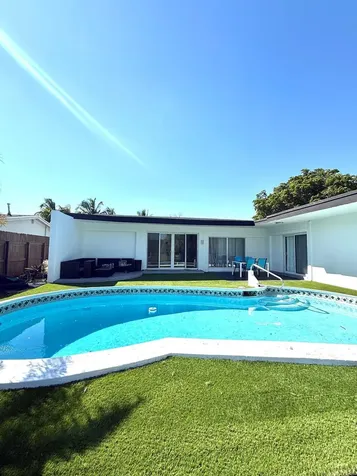 3705 Garden Lane Miramar FL 33023