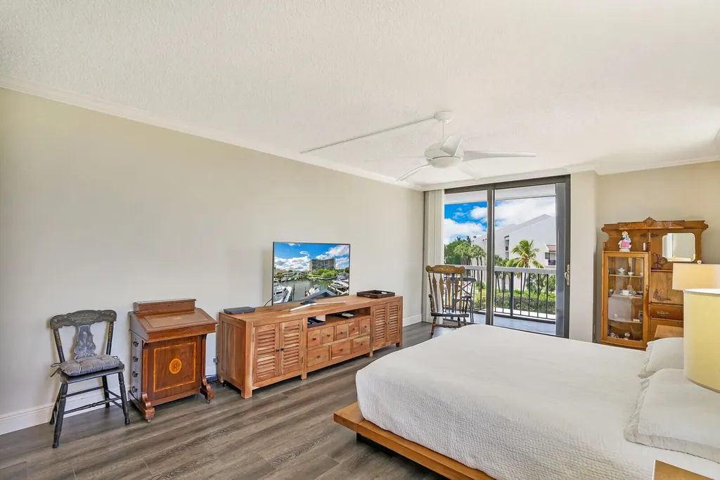4748 S Ocean Boulevard Highland Beach FL 33487