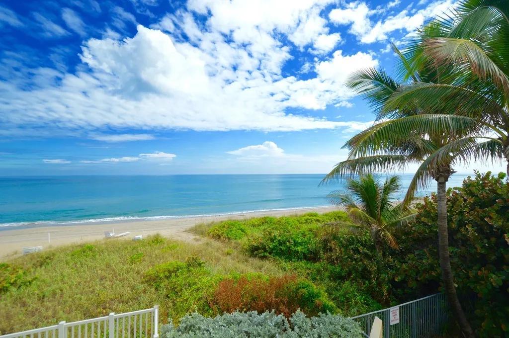 4748 S Ocean Boulevard Highland Beach FL 33487