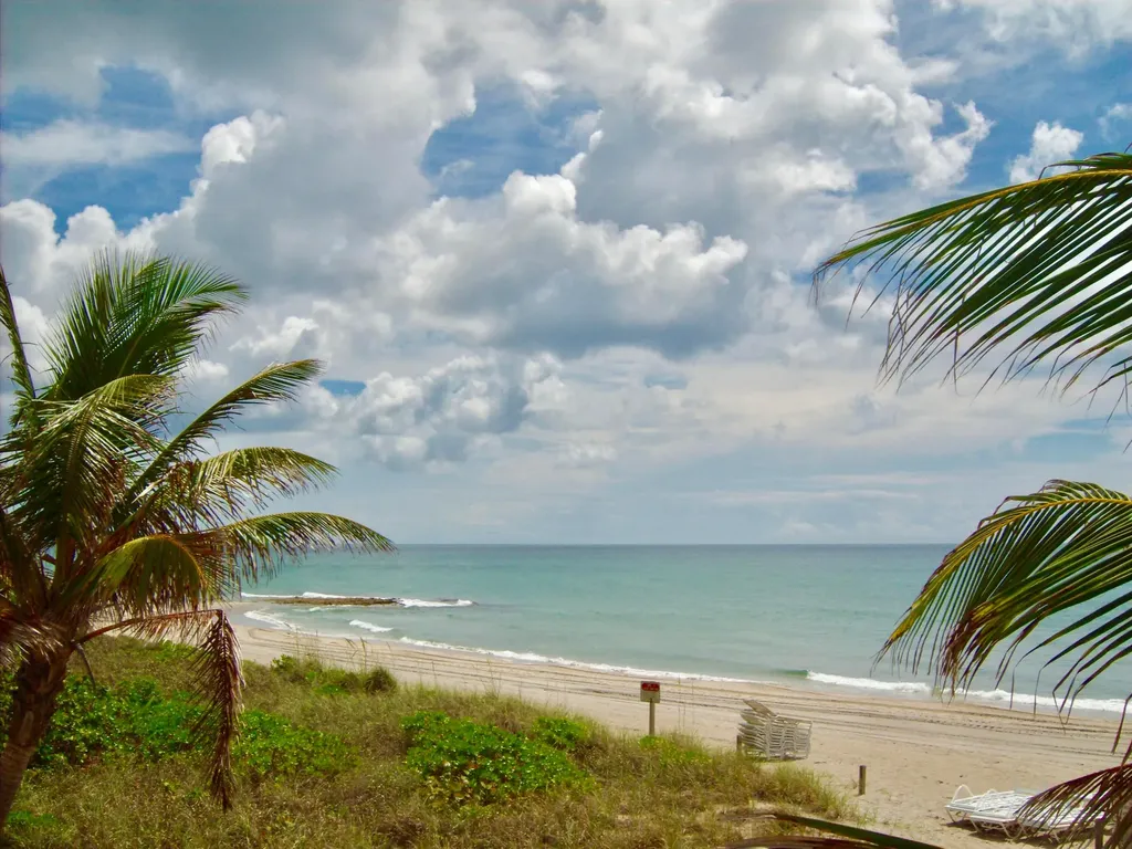 4748 S Ocean Boulevard Highland Beach FL 33487