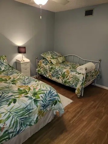 101 Country Lane Boynton Beach FL 33435