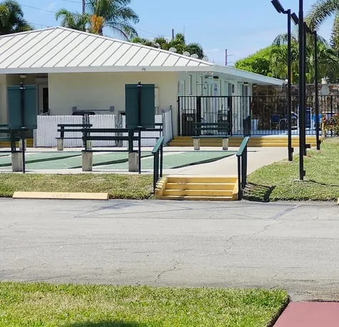 101 Country Lane Boynton Beach FL 33435