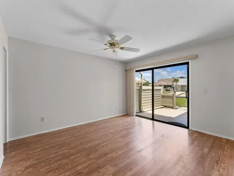1526 SE Dewberry Court Port St Lucie FL 34952